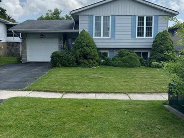 75 Chippewa Avenue, Woodstock North, ON, N4T 1A1 house for sale | Listing ID X13519 | Royal LePage