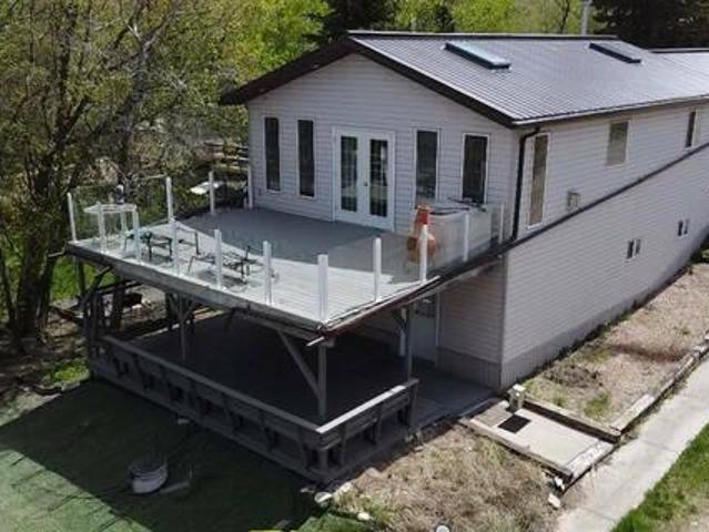 75 Crescent Ave Poplar Beach Wakaw Lake Wakaw Lake Saskatchewan
