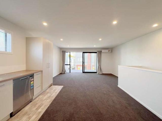 7/5 Dyer Street, 3295, Hamilton City