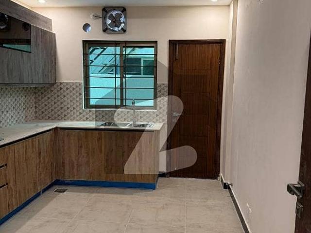 75 Feet Road 300 Square Yard House For Sale