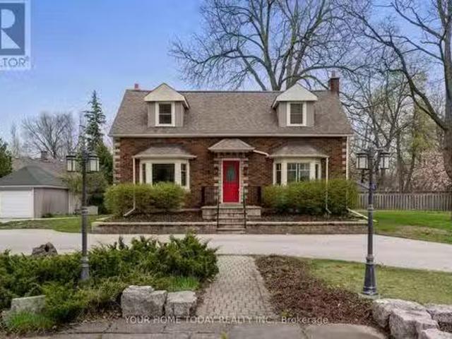 75 Guelph Street, Halton Hills, ON, L7G 3Z8 house for sale.