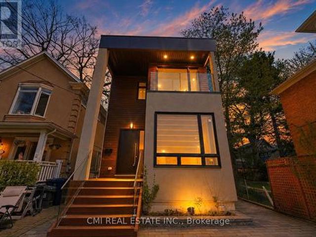 75 Kenilworth Avenue, Toronto, ON, M4L 3S4 house for sale | Listing ID E13487 | Royal LePage