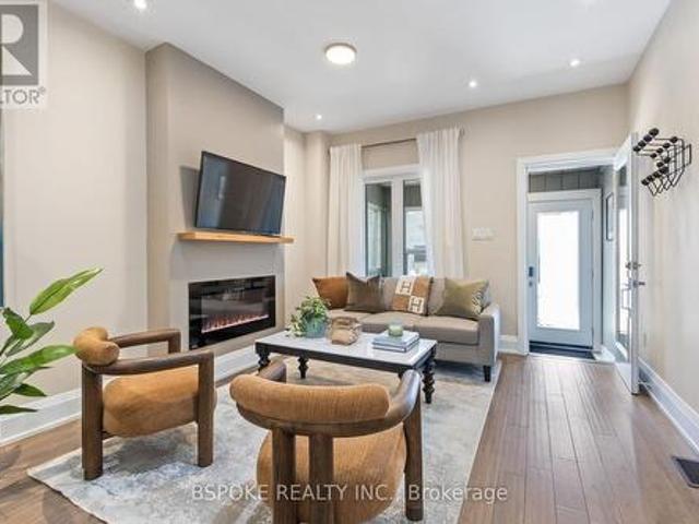 75 Laing Street, Toronto, ON, M4L 2N4 house for sale | Listing ID E13196 | Royal LePage