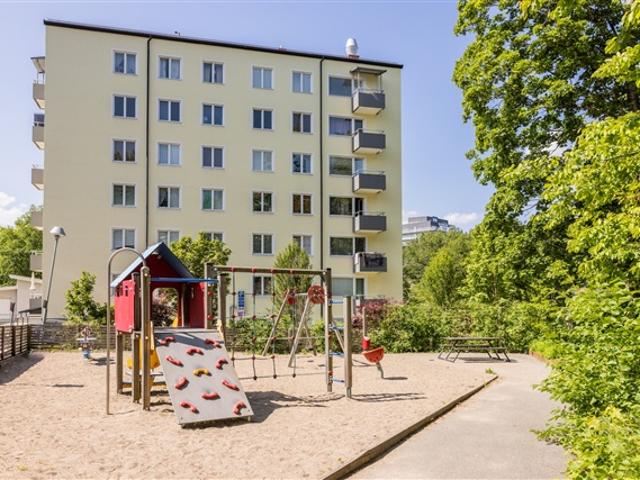 76 m2 lägenhet på Tureborgsvägen, Uddevalla, Västra Götaland
