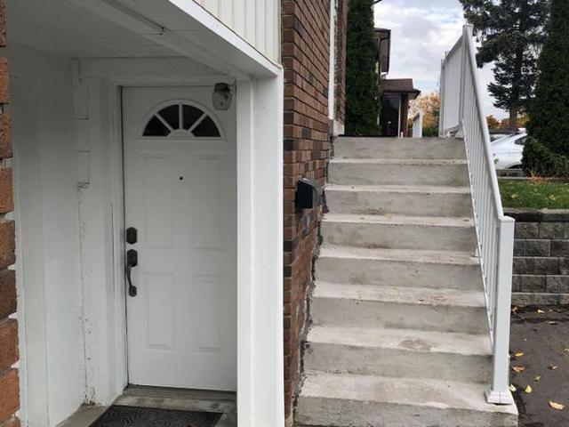 75 Newlyn Cres