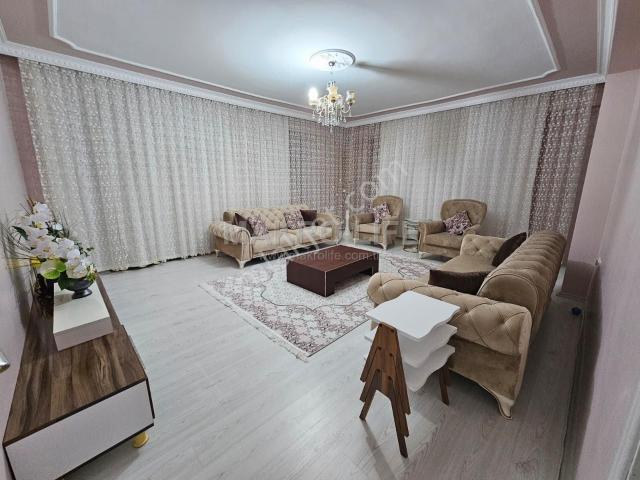 75 Park Karşısında Satılık 3+1 Fırsat Daire