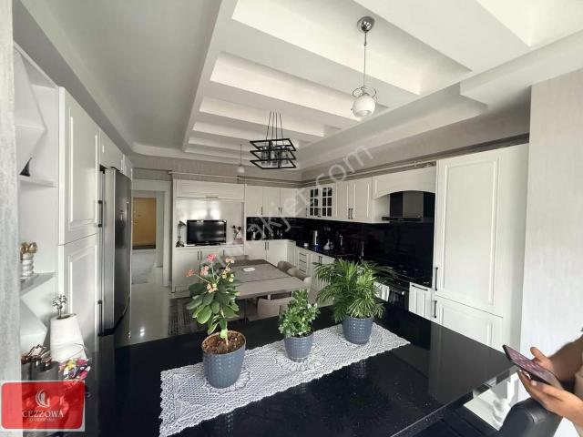 75.parsel Şarkkonagı 2 210m2 Ful Yapılı Daire