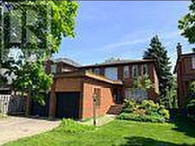 75 Spruce Avenue, Richmond Hill, ON, L4C 6V9 house for sale | Listing ID N13475 | Royal LePage