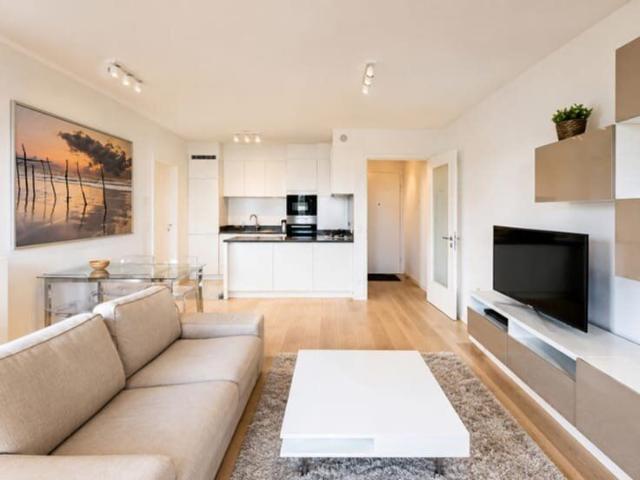75m² 2 bedroom apartment with well oriented terrace