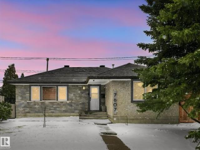7607 70 Avenue, Edmonton, AB, T6C 0A3 house for sale | Listing ID E4484 | Royal LePage
