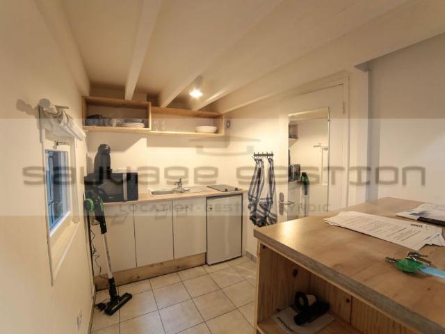 76000, Rouen