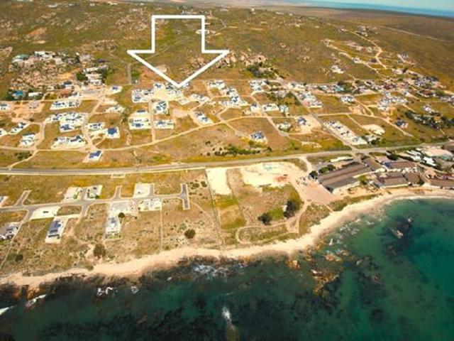 760 m² Land available in Da Gama Bay