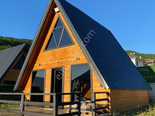 761 M² Arsa İçinde 2 Müstakil Bungalov Ev İskanlı Pamukova/gonca