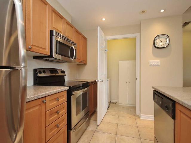 763 Cedar Creek Drive Unit I, Gloucester South | Move 2 Bedroom Apartment for Rent at 763 Cedar Creek Dr, Ottawa, ON K1T 0B3