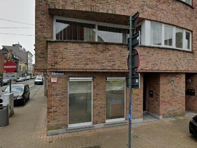 1536 m2 office space for rent in Roeselare