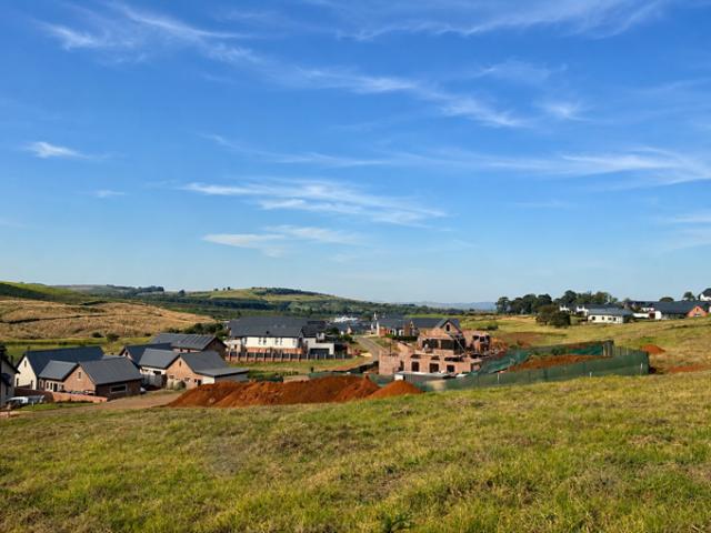 764 m² Land available in St Johns Village