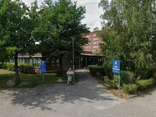 765 m2 kontor uthyres i Botkyrka