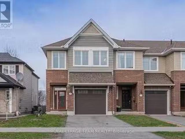 768 Cedar Creek Drive, Ottawa, ON, K1T 0B2 house for sale L.