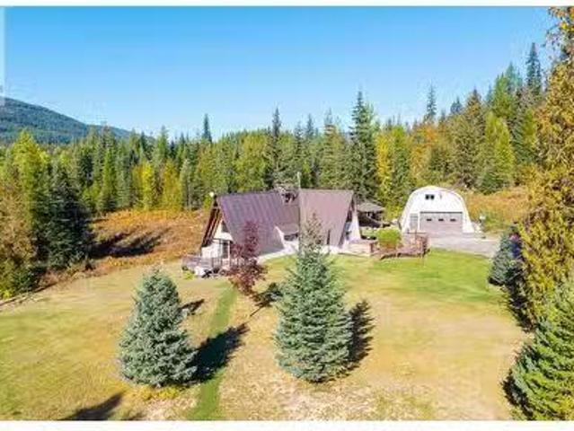 7698 3 Highway, Yahk, BC, V0B 2P0 house for sale Listing ID.