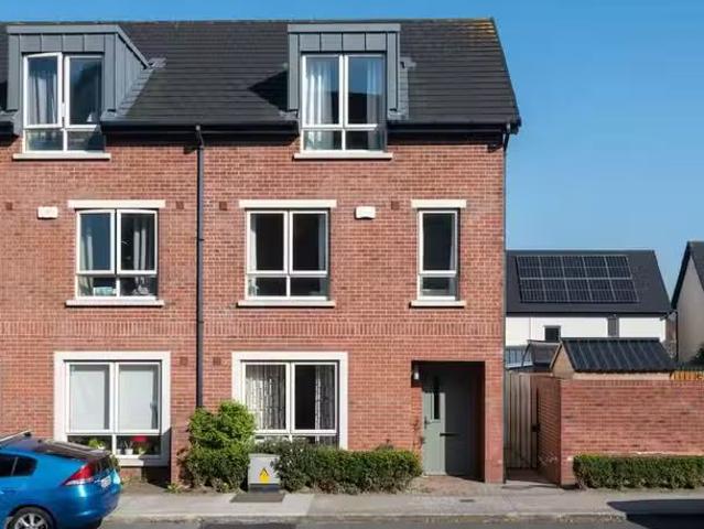 76 Belmayne Avenue, Balgriffin, Dublin 13, D13PK2T is for sale