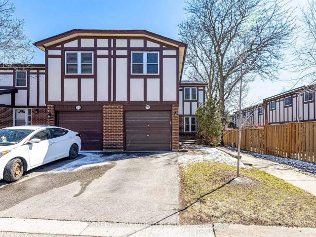 76 Bowman Way, Thornhill | For Rent @ $3,480 | Condos. Ca