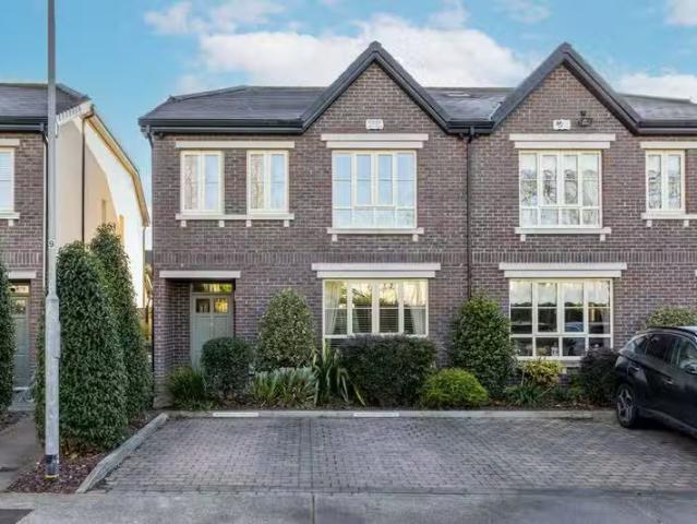 76 Bracken Park Drive, Castleknock, Dublin 15, D15Y526 is for.