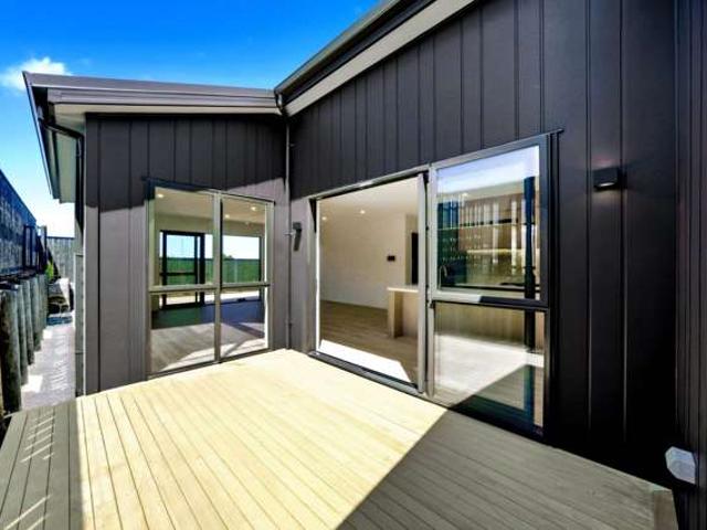 76 Huanui Drive, Orewa, Rodney