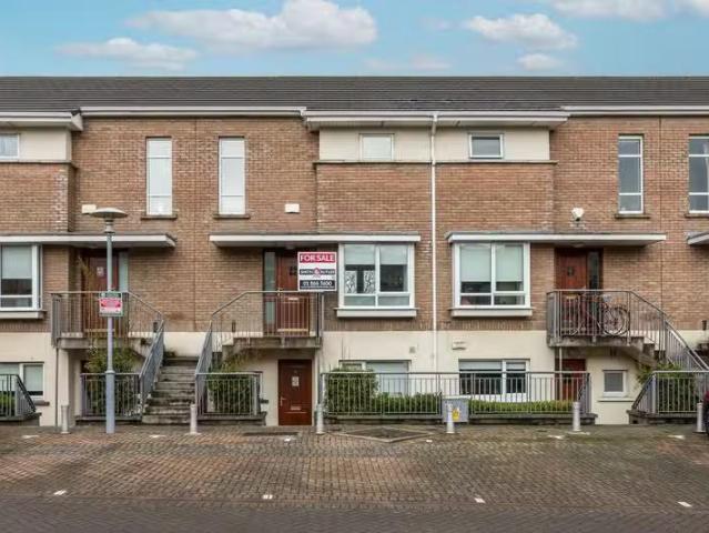 76 Ivy Court, Beaumont Woods, Beaumont, Dublin 9, D09Y310 is f.