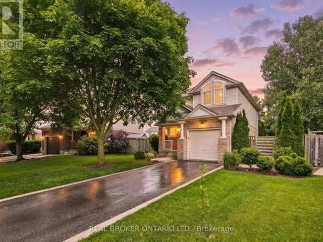 76 Lardner Street, Cambridge, ON, N3C 4L2 house for sale | Listing ID X13467 | Royal LePage