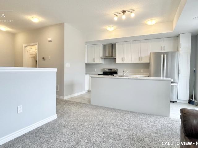 76 Lomond Ln, Kitchener, Ontario N2R 1R7 SPACIOUS 2 BEDROOM STACKED TOWNHOUSE IN PRIME LOCATION [object Promise] for Rent