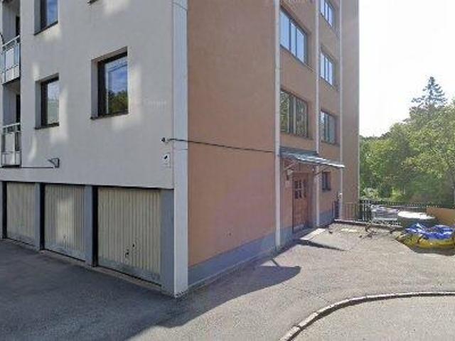 76 m2 lägenhet uthyres i Söderort