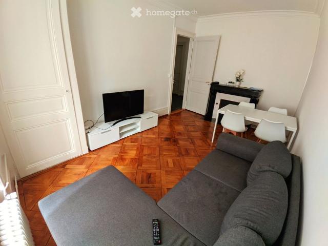 76 m²