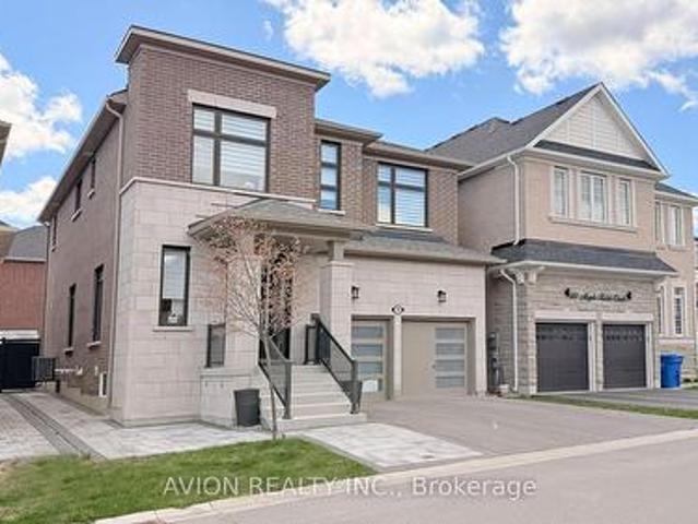 76 Maple Fields Circle, Aurora, ON, L4G 3X6 house for sale | Listing ID N13600 | Royal LePage