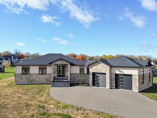 76 Navigation Drive, Prince Edward County Ameliasburg Ward, ON, K8N 0G1 house for sale | Listing ID X13156 | Royal LePage