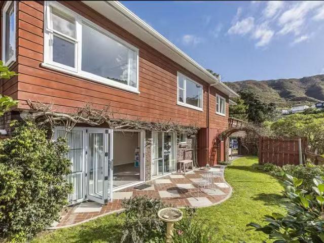 76 Spencer Street, Crofton Downs, Wellington City