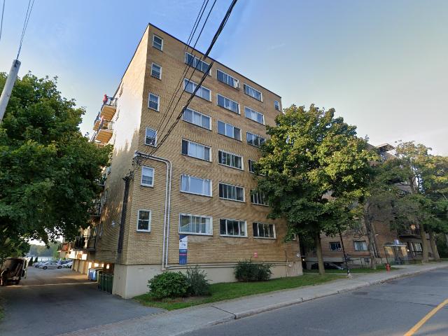 770 du Bord du Lac Studio Apartment for Rent at 770 Ch Du Bord Du Lac Lakeshore, Dorval, QC H9S 2C3