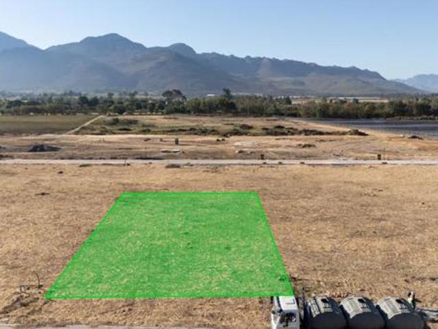 770 m² Land available in Paarl Central
