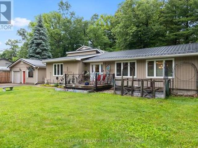 7710 Clayton Street, Lambton Shores Port Franks, ON, N0M 2L0 commercial for sale | Listing ID X13724 | Royal LePage