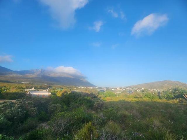 774 m² Land available in Pringle Bay