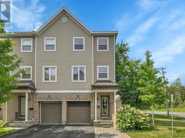 774 Sanibel Private, Ottawa, ON, K2H 0A8 house for lease | Listing ID X13224 | Royal LePage