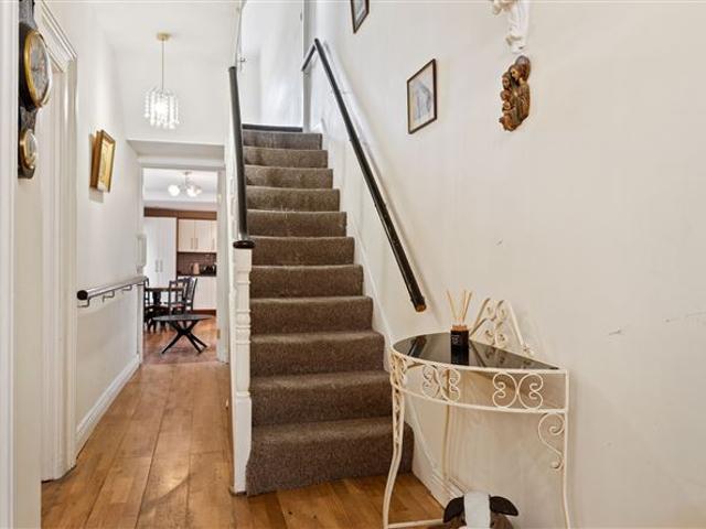 775,000 | 305 Harolds Cross Road, Harold's Cross, Dublin 6 Mullery O Gara Estate Agents 4990 MyHome. Ie Residential