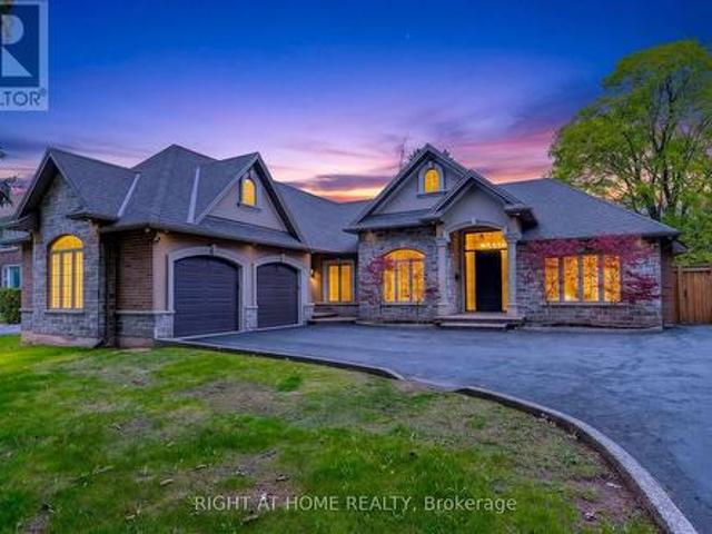 775 King Road, Burlington, ON, L7T 3K7 house for sale | Listing ID W13102 | Royal LePage