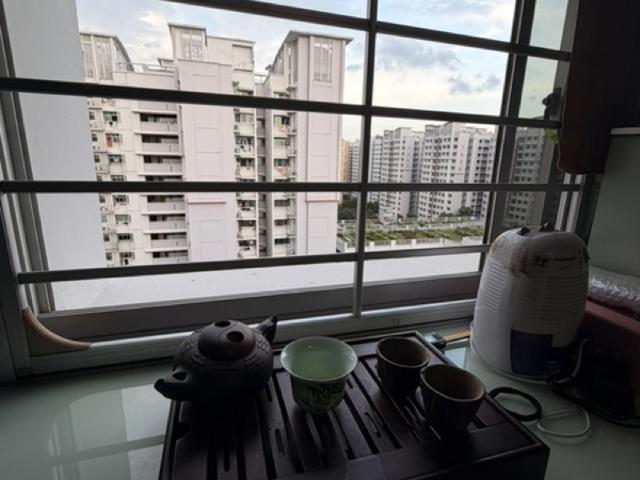 775 Woodlands Crescent HDB Apartment For Sale, $580,000, 3 Bed 2 Bath 1,001 sqft $579.00 psf