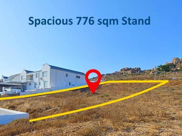 776 m² Land available in Da Gama Bay