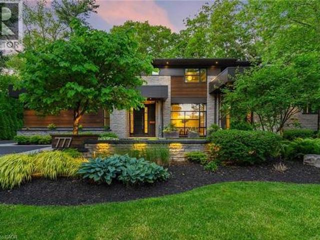 777 Shadeland Avenue, Burlington, ON, L7T 2M2 house for sale | Listing ID 40839 | Royal LePage