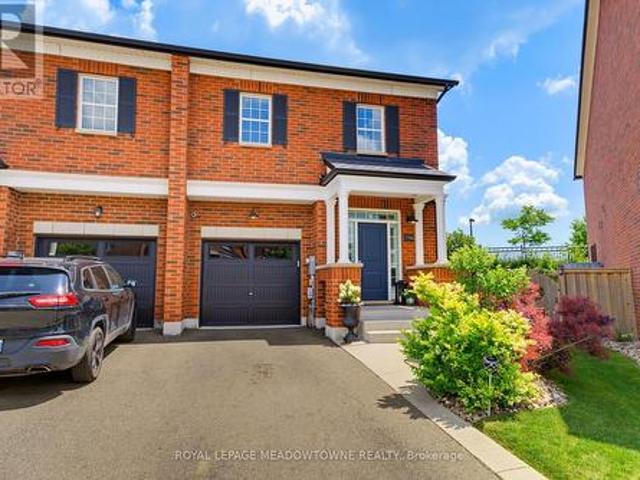 779 Banks Crescent, Milton, ON, L9T 9A3 house for sale | Listing ID W13545 | Royal LePage