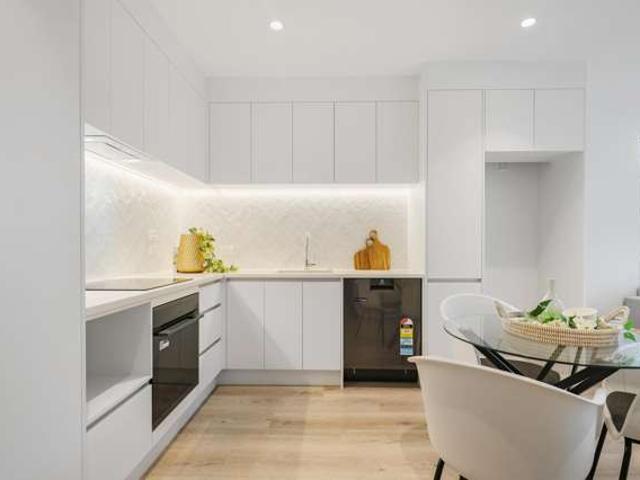 779 East Coast Road, Northcross, North Shore City