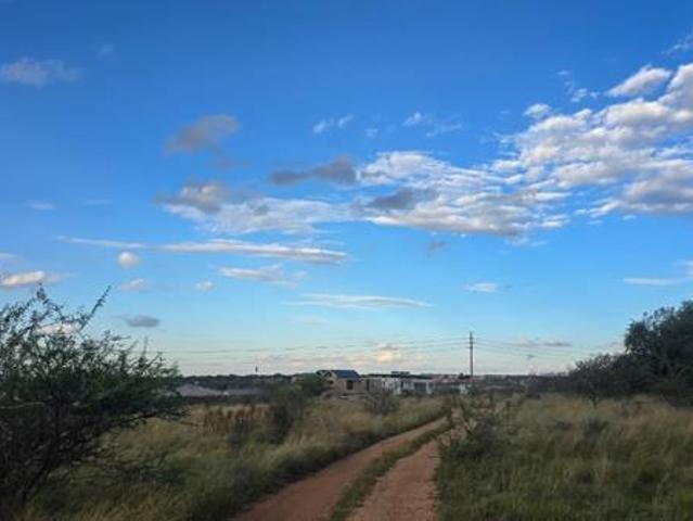 779 m² Land available in Bendor