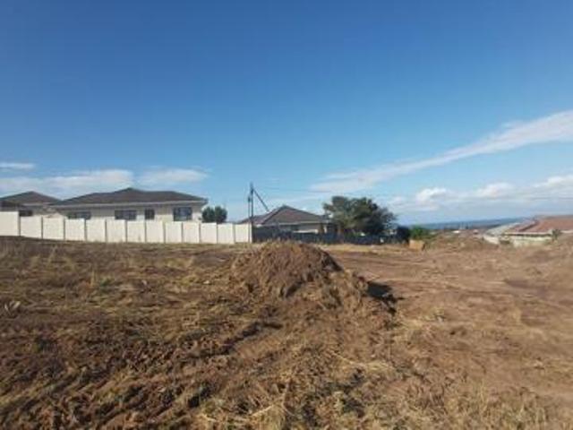 779 m² Land available in Gonubie
