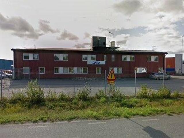 780 m2 lager till försäljning i Luleå